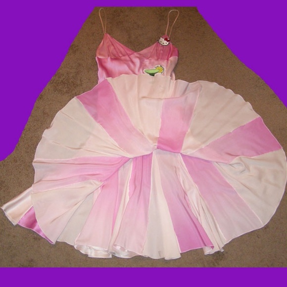 NWT RARE ICEBERG SILK OMBRE DRESS HELLO KITTY 6 - Picture 4 of 10